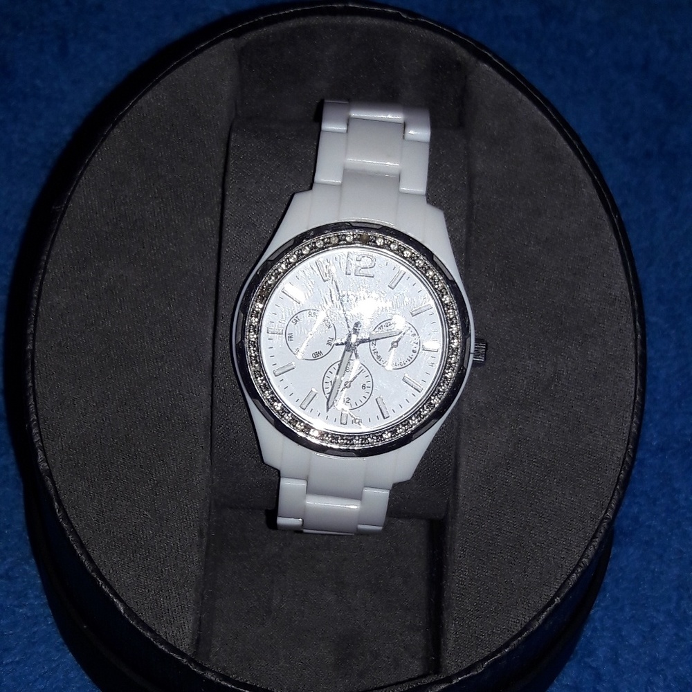White ceramic women's watch